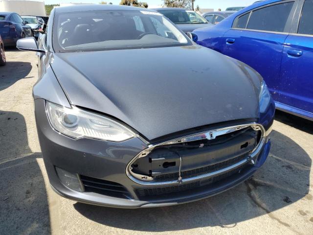 Photo 5 from auction – 2015 TESLA MODEL S with VIN 5YJSA1E13FF120267