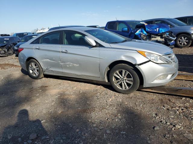 Photo 4 from auction – 2013 HYUNDAI SONATA GLS with VIN 5NPEB4AC3DH534327