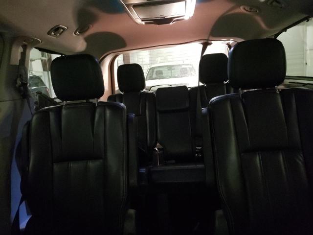 Photo 10 from auction – 2011 CHRYSLER TOWN & COU with VIN 2A4RR8DG0BR796853