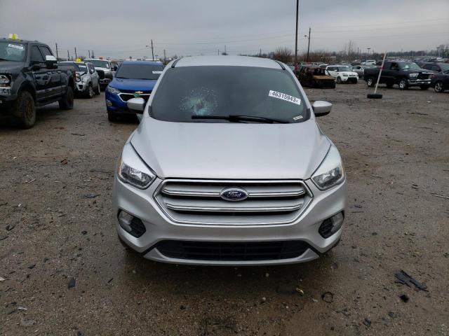 Photo 5 from auction – 2017 FORD ESCAPE SE with VIN 1FMCU0GD2HUA49047