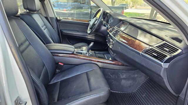 Photo 5 from auction – 2012 BMW X5 XDRIVE3 with VIN 5UXZV4C54CL766368