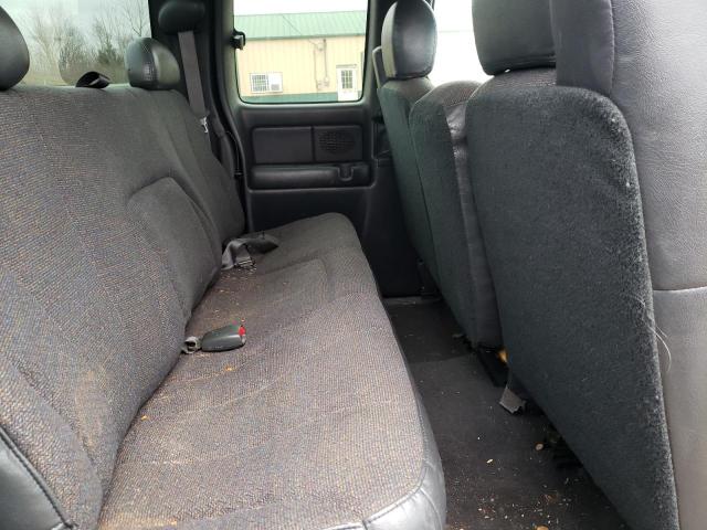Photo 10 from auction – 2002 CHEVROLET SILVERADO with VIN 2GCEC19W021158534