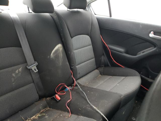 Photo 10 from auction – 2017 KIA FORTE LX with VIN 3KPFK4A78HE115956
