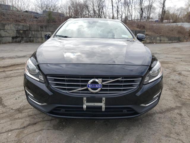 Photo 5 from auction – 2017 VOLVO V60 T5 PRE with VIN YV140MEK8H1335509