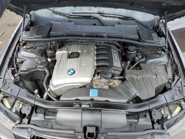 Photo 11 from auction – 2006 BMW 330 XI with VIN WBAVD335X6KL52077