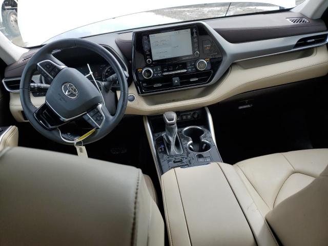 Photo 8 from auction – 2021 TOYOTA HIGHLANDER with VIN 5TDGZRBHXMS132570