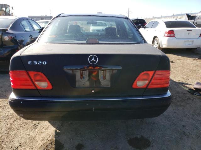 Photo 6 from auction – 1998 MERCEDES-BENZ E 320 with VIN WDBJF65FXWA656226