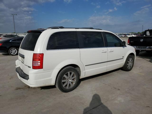 Photo 3 from auction – 2009 CHRYSLER TOWN & COU with VIN 2A8HR54149R679761