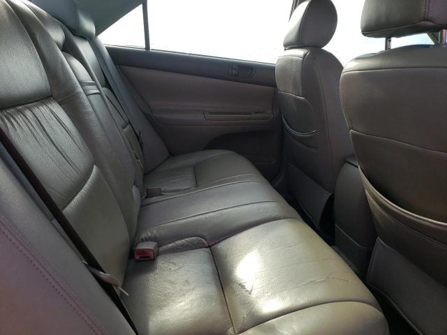 Photo 10 from auction – 2004 TOYOTA CAMRY LE with VIN 4T1BF32K34U080122
