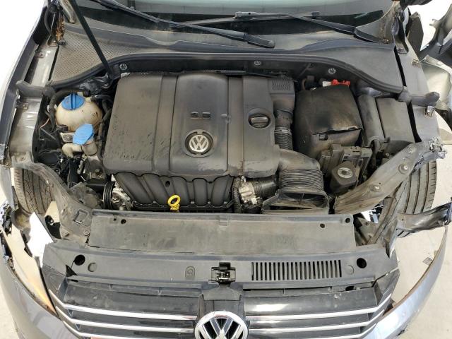 Photo 11 from auction – 2014 VOLKSWAGEN PASSAT S with VIN 1VWAP7A3XEC014959
