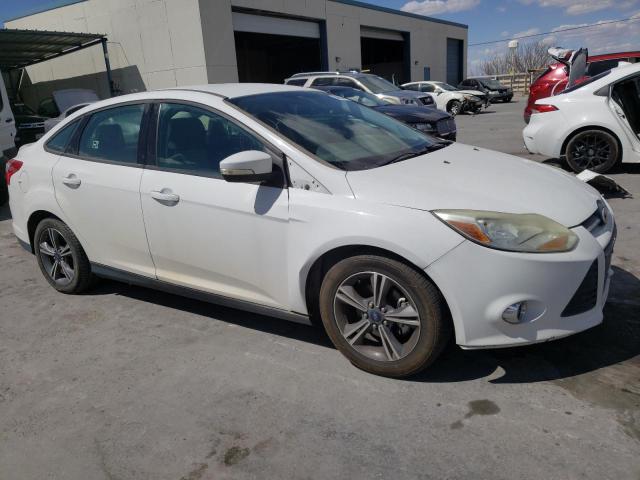 Photo 4 from auction – 2014 FORD FOCUS SE with VIN 1FADP3F22EL276019