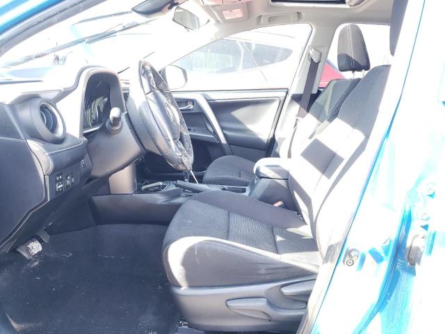 Photo 7 from auction – 2017 TOYOTA RAV4 XLE with VIN JTMRFREV3HJ706920