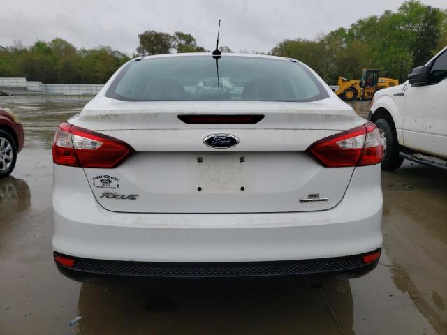 Foto 6 de la subasta – 2014 FORD FOCUS SE con VIN 1FADP3F23EL242042