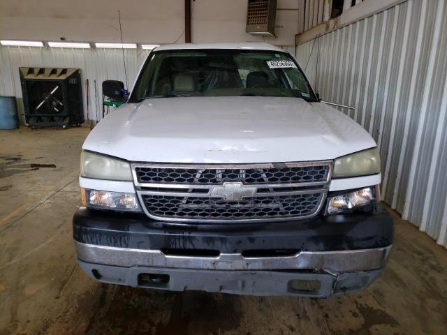 Photo 5 from auction – 2005 CHEVROLET SILVERADO with VIN 1GCHC24U25E182362