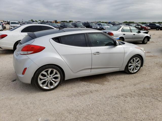 Photo 3 from auction – 2013 HYUNDAI VELOSTER with VIN KMHTC6AD8DU142244