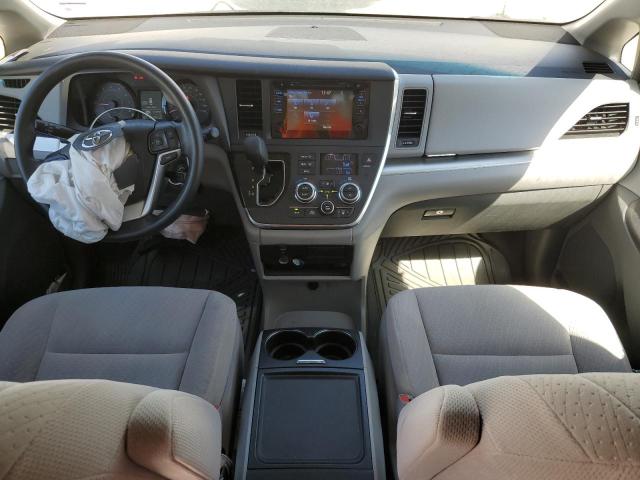 Photo 8 from auction – 2016 TOYOTA SIENNA LE with VIN 5TDKK3DC9GS728822