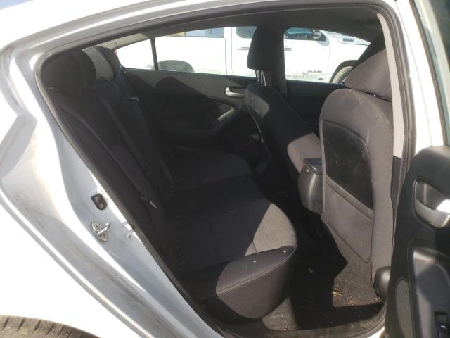 Photo 10 from auction – 2018 KIA FORTE LX with VIN 3KPFL4A72JE212248