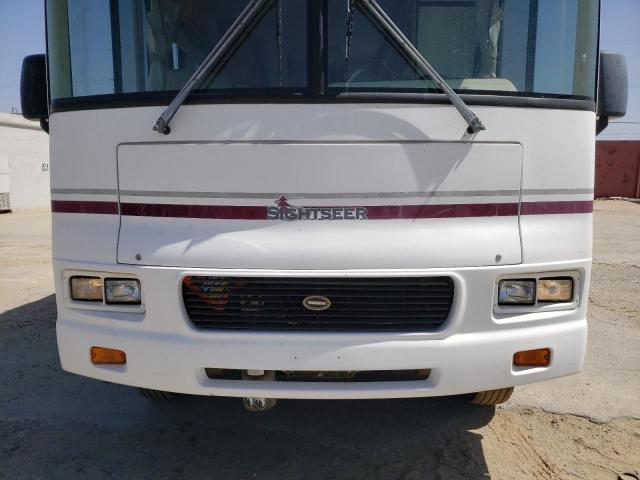Photo 7 from auction – 2002 WINNEBAGO RV with VIN 1FCMF53S910A08643