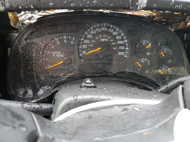Photo 9 from auction – 2005 GMC NEW SIERRA with VIN 2GTEC13T351370704