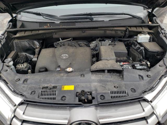Photo 11 from auction – 2019 TOYOTA HIGHLANDER with VIN 5TDBZRFH5KS708311