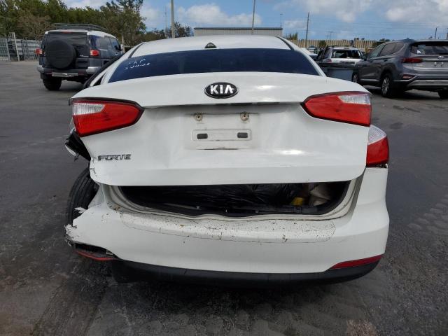 Photo 6 from auction – 2016 KIA FORTE LX with VIN KNAFK4A6XG5459738