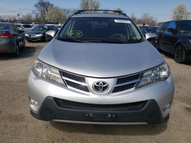 Photo 5 from auction – 2013 TOYOTA RAV4 XLE with VIN JTMRFREV7D5015232
