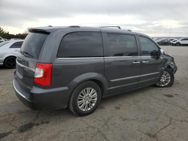 Photo 3 from auction – 2016 CHRYSLER TOWN & COU with VIN 2C4RC1JG1GR261489