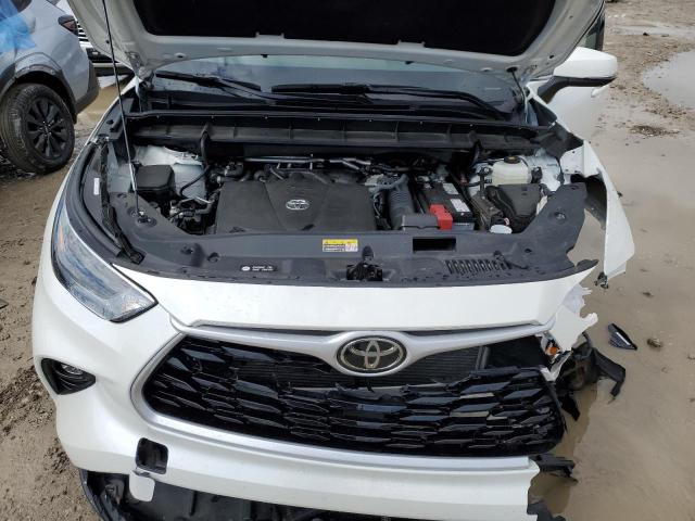 Photo 12 from auction – 2021 TOYOTA HIGHLANDER with VIN 5TDGZRBHXMS132570