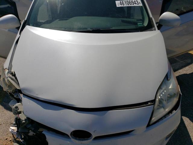Photo 11 from auction – 2013 TOYOTA PRIUS with VIN JTDKN3DU8D1707355