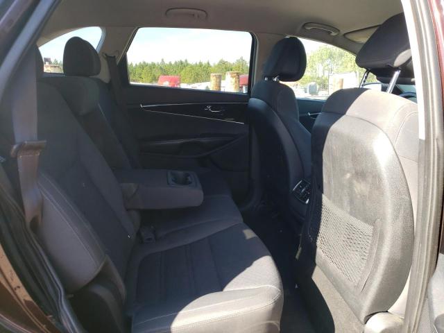 Photo 10 from auction – 2016 KIA SORENTO LX with VIN 5XYPG4A35GG010568