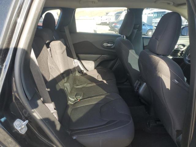 Photo 10 from auction – 2016 JEEP CHEROKEE L with VIN 1C4PJLCB0GW256401
