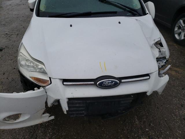 Photo 11 from auction – 2014 FORD FOCUS SE with VIN 1FADP3F23EL346935