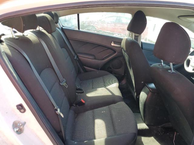 Photo 10 from auction – 2018 KIA FORTE LX with VIN 3KPFK4A73JE244905