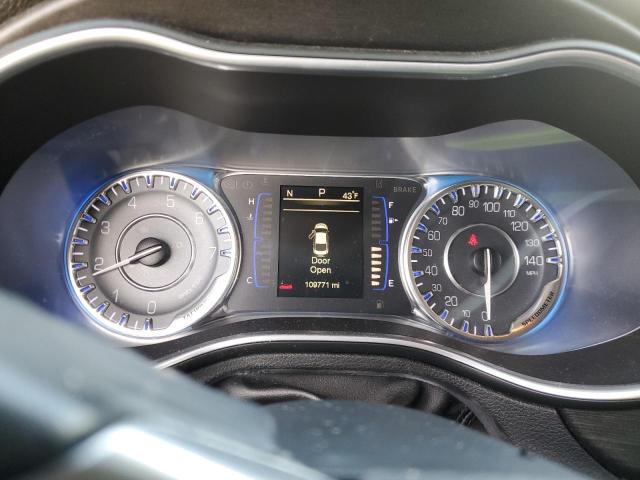 Photo 9 from auction – 2016 CHRYSLER 200 LIMITE with VIN 1C3CCCAB6GN117038