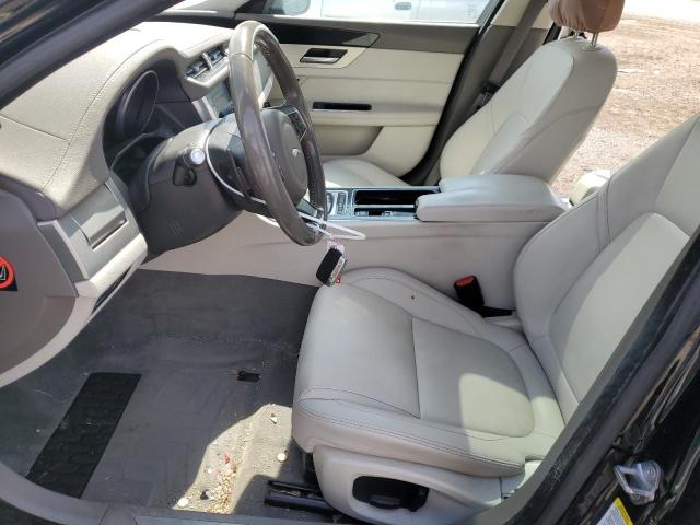 Photo 7 from auction – 2016 JAGUAR XF PREMIUM with VIN SAJBD4BV9GCY19712