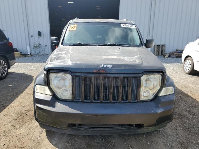 Photo 5 from auction – 2008 JEEP UK with VIN 1J8GN28K08W159989
