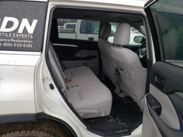 Photo 11 from auction – 2018 TOYOTA HIGHLANDER with VIN 5TDZZRFH8JS285429