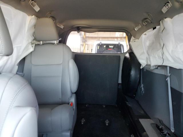 Photo 10 from auction – 2018 TOYOTA SIENNA XLE with VIN 5TDYZ3DC1JS947366
