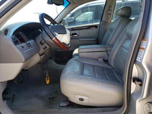 Photo 7 from auction – 2002 LINCOLN TOWN CAR E with VIN 1LNHM81W82Y606106