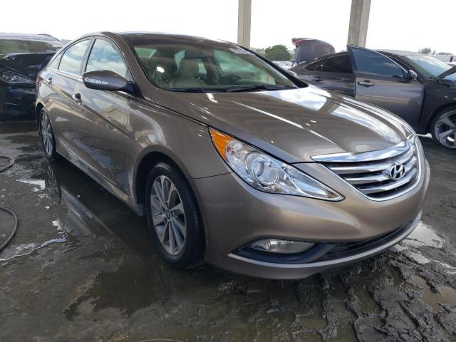 Photo 4 from auction – 2014 HYUNDAI SONATA SE with VIN 5NPEC4AC7EH892254