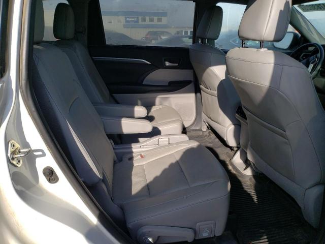 Photo 11 from auction – 2019 TOYOTA HIGHLANDER with VIN 5TDDZRFH5KS951500