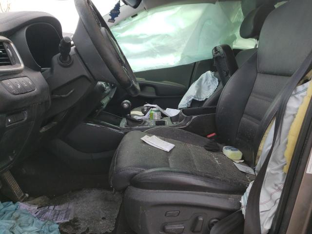 Photo 7 from auction – 2016 KIA SORENTO EX with VIN 5XYPHDA17GG050338