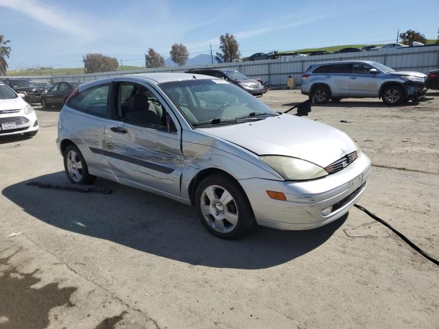 Photo 11 from auction – 2003 FORD FOCUS ZX3 with VIN 3FAFP31Z03R177520