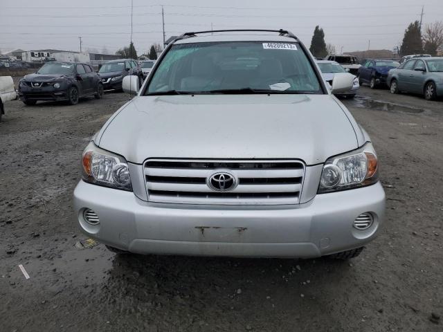 Photo 5 from auction – 2004 TOYOTA HIGHLANDER with VIN JTEEP21A840006201