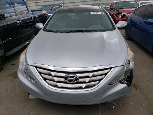 Photo 5 from auction – 2013 HYUNDAI SONATA SE with VIN 5NPEC4AB7DH519981