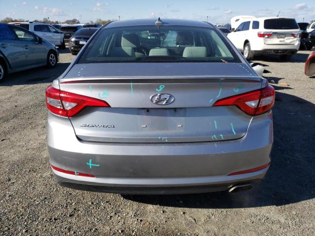 Photo 6 from auction – 2017 HYUNDAI SONATA SE with VIN 5NPE24AF3HH560930