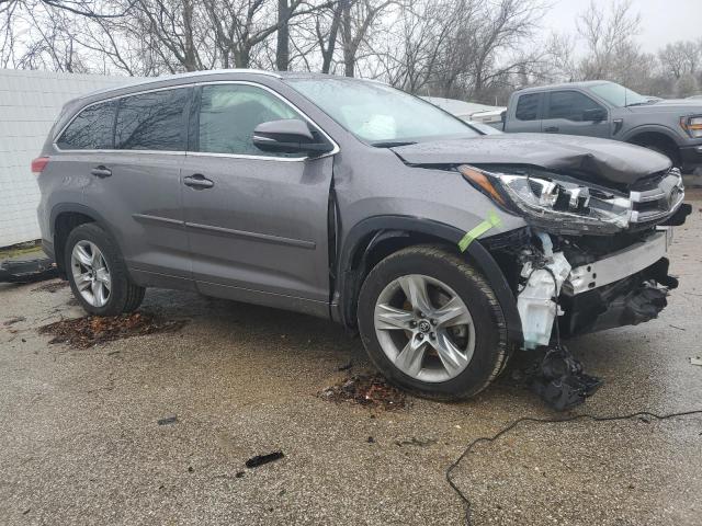 Photo 4 from auction – 2017 TOYOTA HIGHLANDER with VIN 5TDDZRFH7HS459561