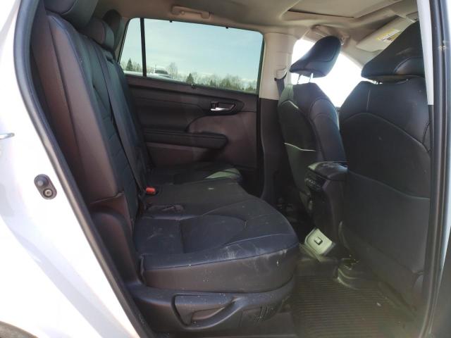 Photo 10 from auction – 2022 TOYOTA HIGHLANDER with VIN 5TDHZRBH5NS247390