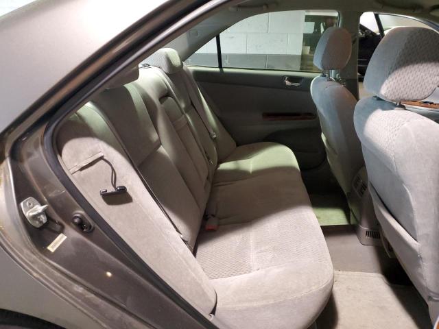 Photo 10 from auction – 2002 TOYOTA CAMRY LE with VIN 4T1BE30K82U626707