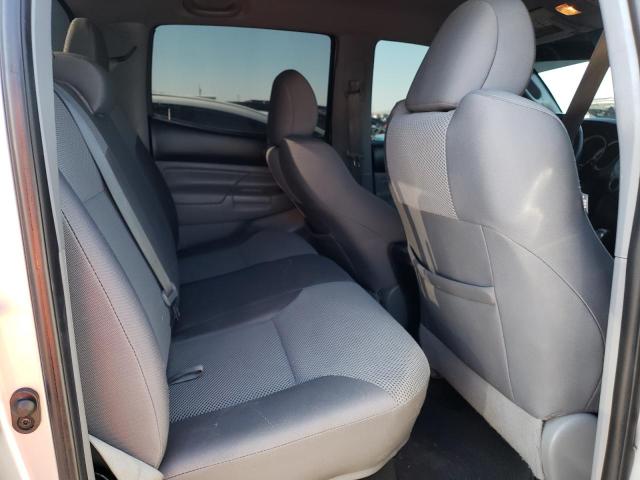 Photo 10 from auction – 2015 TOYOTA TACOMA DOU with VIN 5TFLU4EN4FX122843